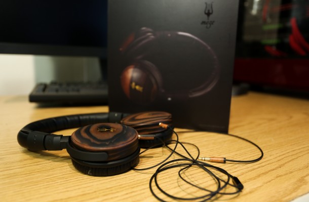 Wood Headphones-1