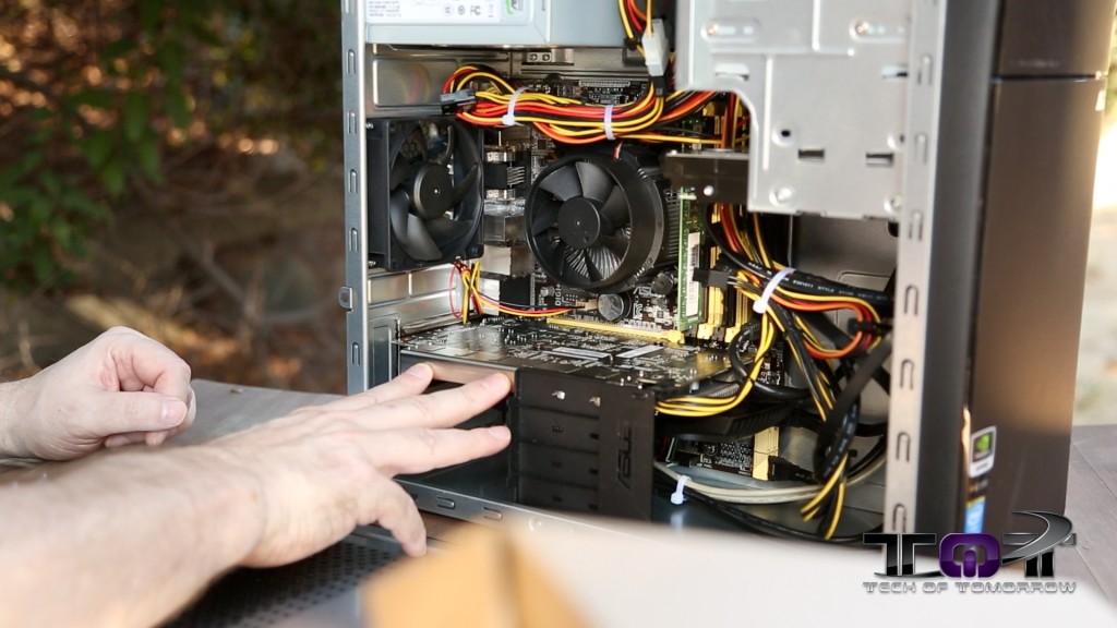 ASUS System Unboxing