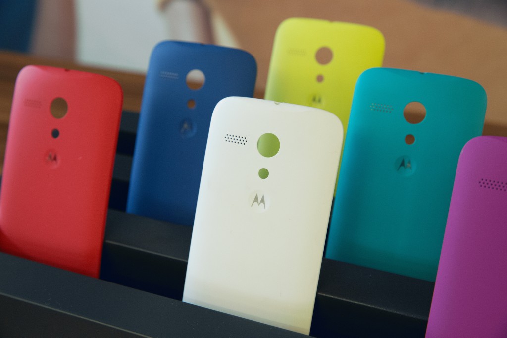 moto-g-backs